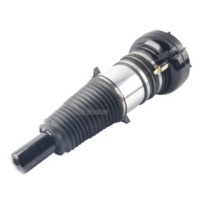 La garantie est longue et la suspension pneumatique Porsche Macan absorbe les chocs 95B616039